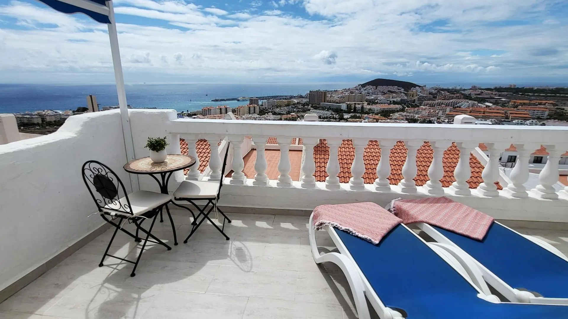 Sunset View, Los Cristianos - Port Royale Spanien